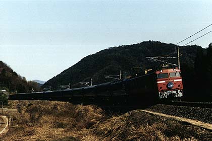 h07h2_07.jpg (23320 oCg)