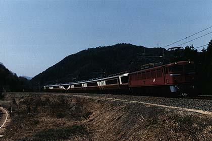 h07h4_05.jpg (21637 oCg)