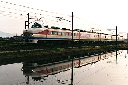 h07h7_04.jpg (23569 oCg)