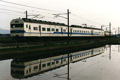 h07h7_07.jpg (24224 oCg)