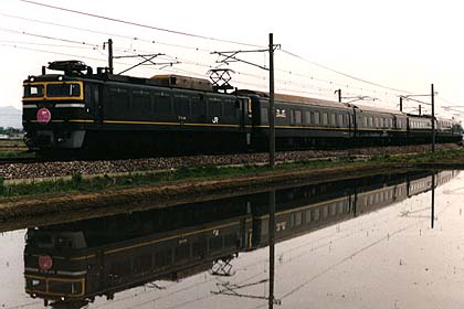 h07h7_09.jpg (22920 oCg)