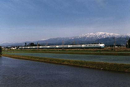 h07hB_06.jpg (17110 oCg)