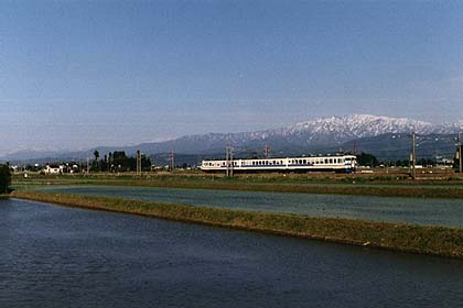 h07hB_09.jpg (16130 oCg)