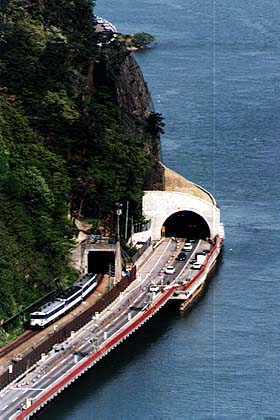 h07hE_05.jpg (29301 oCg)