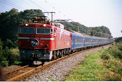 ukaihk02.jpg (38260 oCg)