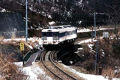 h05f2_02.jpg (83381 oCg)