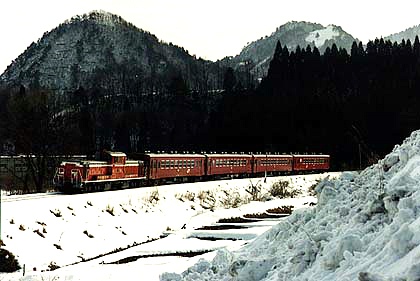 h05f5_03.jpg (53191 oCg)