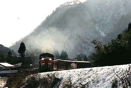 h05f5_05.jpg (50186 oCg)