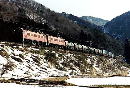h05f6_03.jpg (74630 oCg)