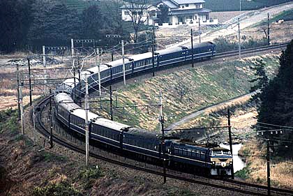 h05f7_13.jpg (77727 oCg)